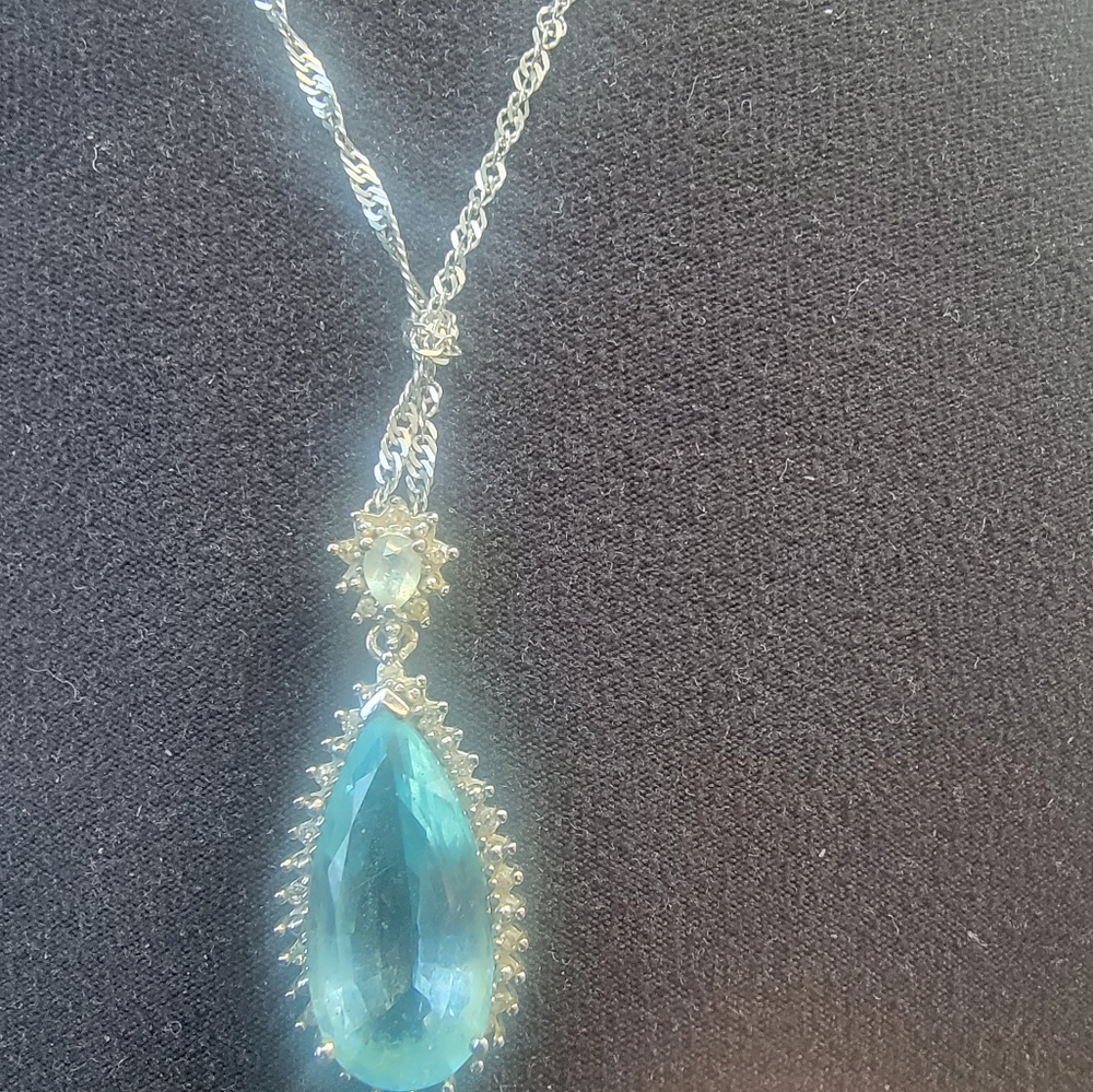 Aquamarine 14k white gold necklace